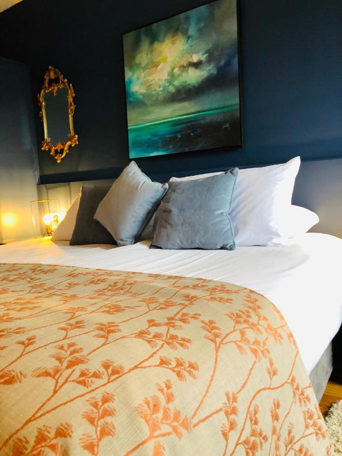 The Waterside Apartment 112 Harbour Mills Westport Kültér fotó